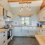 2 Bed In Oc-93091 Feriehus