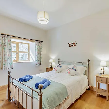 Holiday home 2 Bed In Ulverston Oc-93091 Ulverston