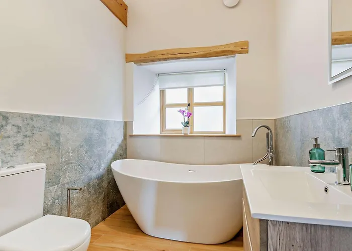 2 Bed In Ulverston Oc-93091 *