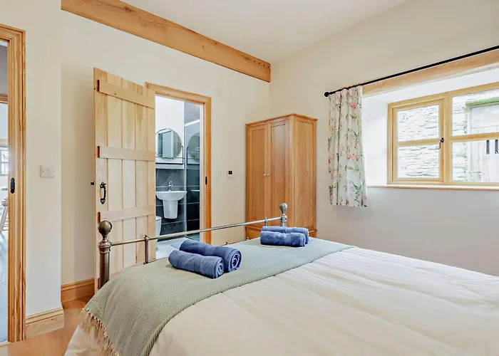 2 Bed In Ulverston Oc-93091